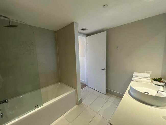Photo - 2600 E Hallandale Beach Blvd Unit T3110