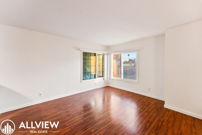 Photo - Amazing 2 Bed 1 Bath Condo Available Now!