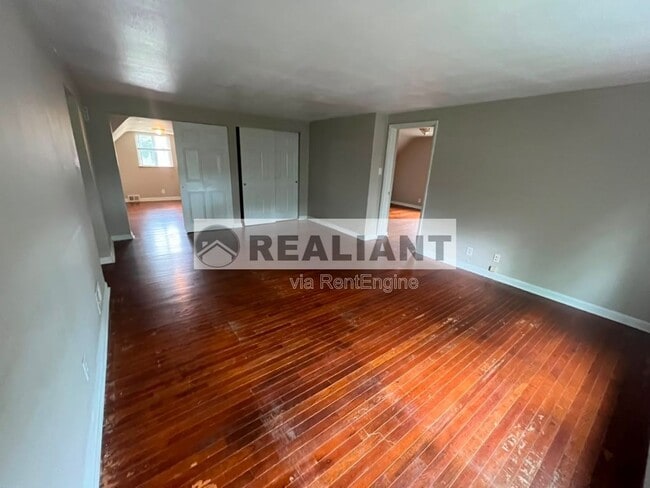 Photo - 2380 N Ft Thomas Ave Unit Apartment 2