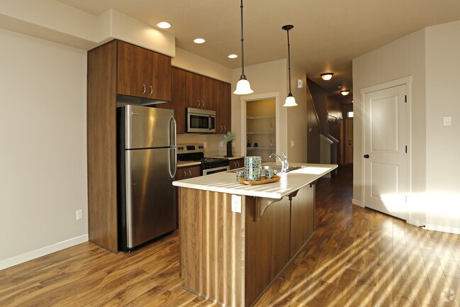 Photo - Alexander Rowhouses