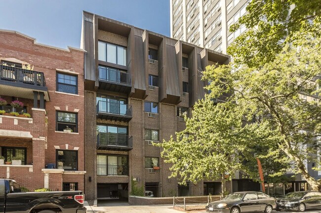 Photo - 518 W Wrightwood Ave Unit 4E