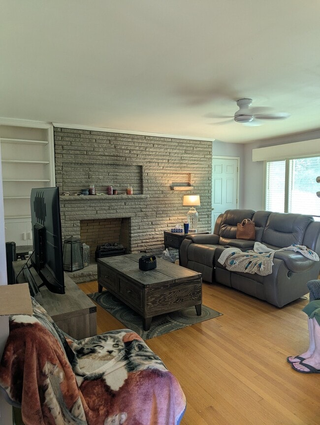 Photo - 80 Dobson Dr