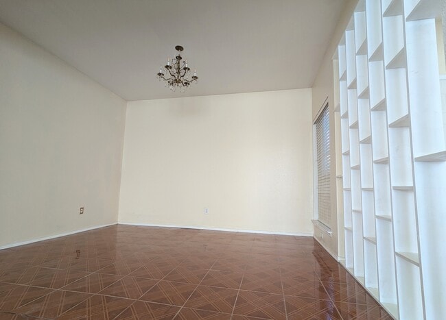 Photo - 124 S Bending Oak Ln