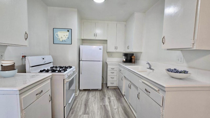 Photo - 110 S Michigan Ave Unit 9