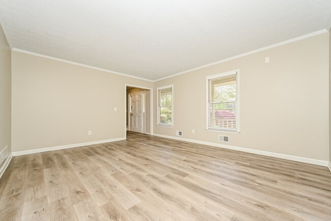 Photo - 120 Tanglewood Dr