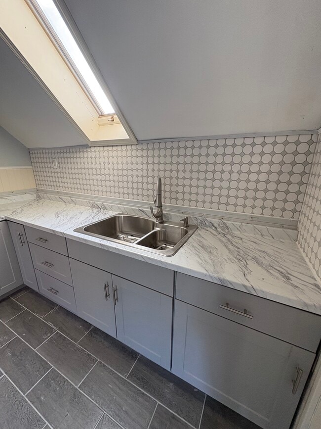 Photo - 121 London St Unidad 2