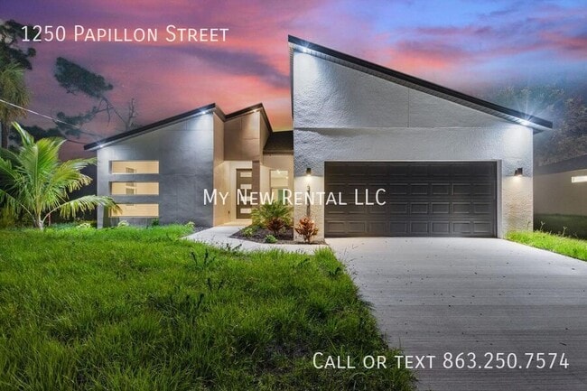 Building Photo - 1250 Papillon St Rental