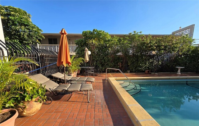 Photo - 7440 Harding Ave Unit 403