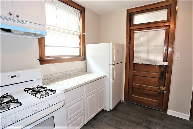 Photo - 3844 N Bernard St Unit 2B