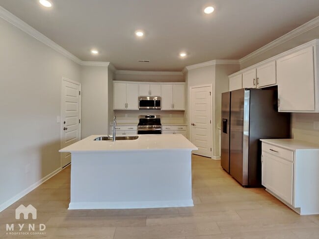 Photo - 309 Pond Spg Dr