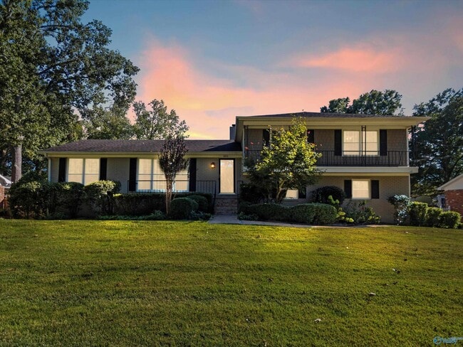 826 Eldorado Ave SE