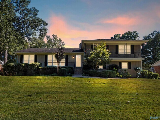 Photo - 826 Eldorado Ave SE