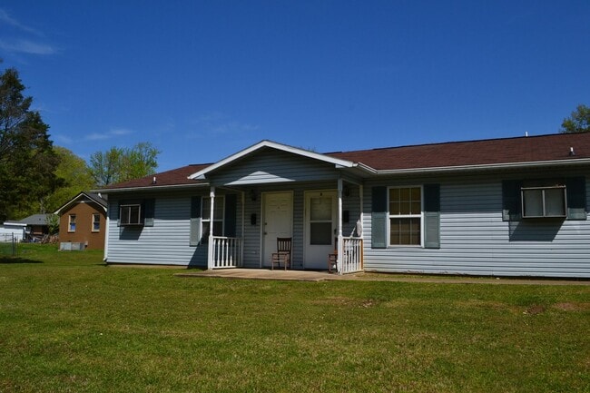 Building Photo - 405 Fonville St Unit B