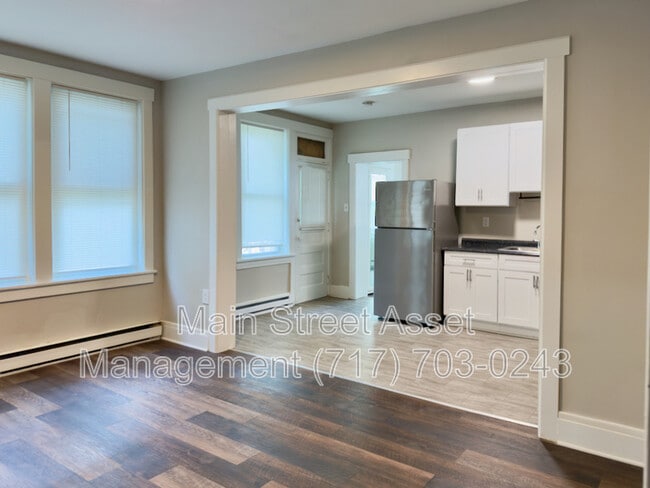 Photo - 122 Houston Ave Unit Apt 1