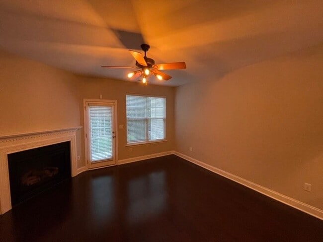 Photo - Prime North Raleigh Townhome with Dual Suites & Community Pool
