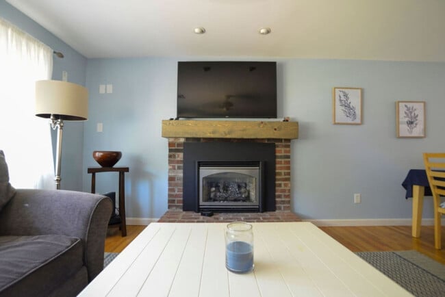 Building Photo - 13 S Village Dr Unit ID1246083P Rental