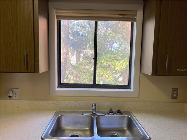 Photo - 223 Crown Oaks Way