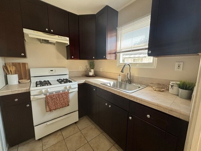 Photo - 4172-4176 CHEROKEE AVENUE Unit 4174