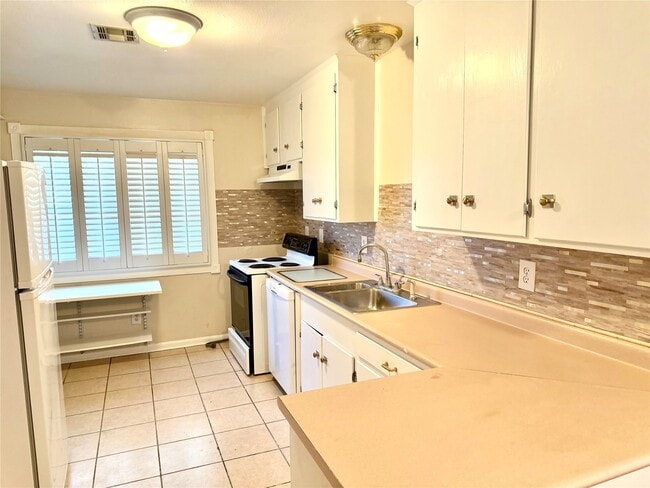 Photo - 4275 Bethel Blvd