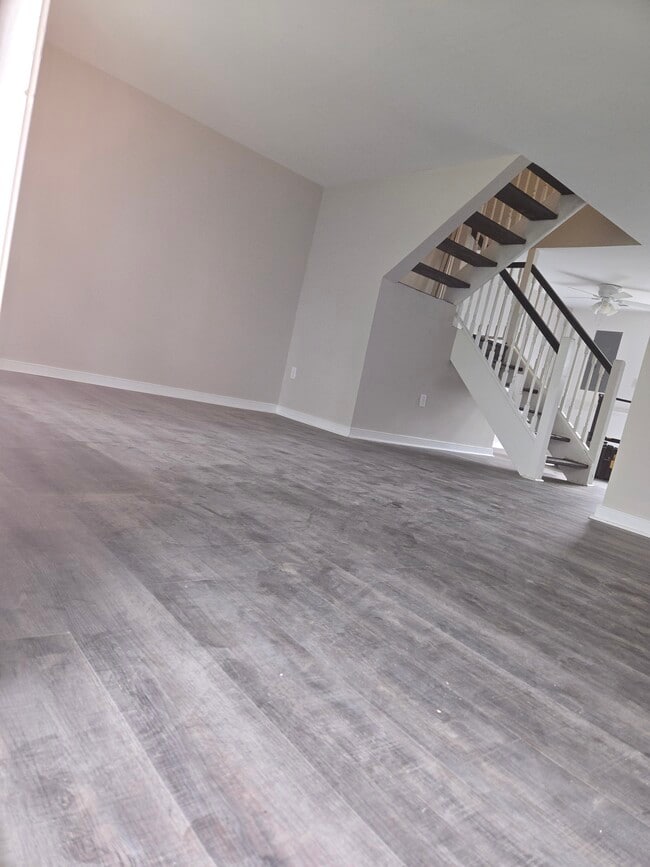 Photo - 4904 Finnegan Ct