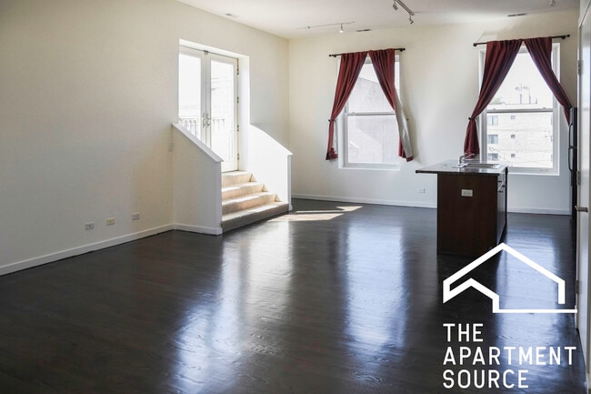 Photo - 2401 W North Ave Condo Unit 303