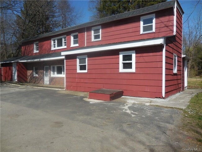 Building Photo - 14 Maurice Ln Unit 3 Rental