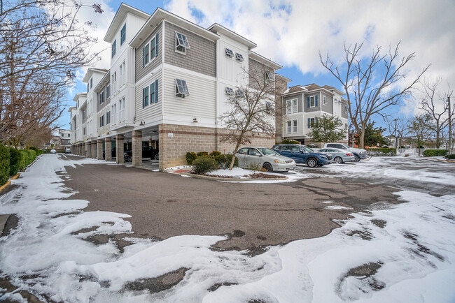 Photo - 7922 Shore Dr Unit APT #200