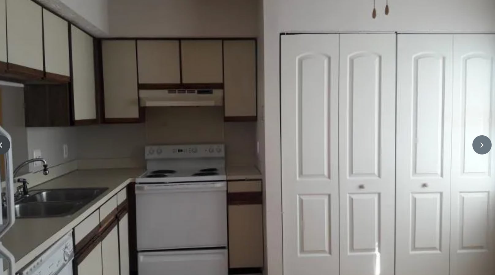 Photo - 9440 Lexington Cir