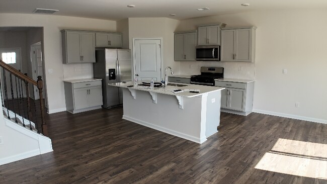 Photo - 225 Mosby Dr