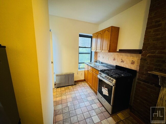 Photo - ESSEX STREET Unit 18