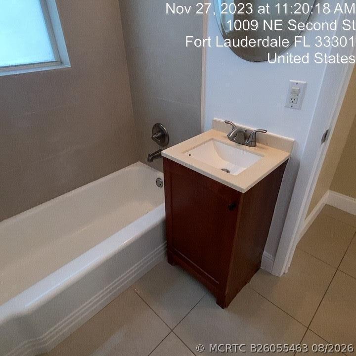Photo - 204 NE 10th Ave Unit 206