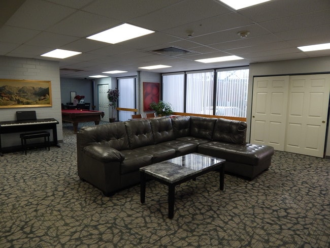 Photo - Encino Terrace Senior