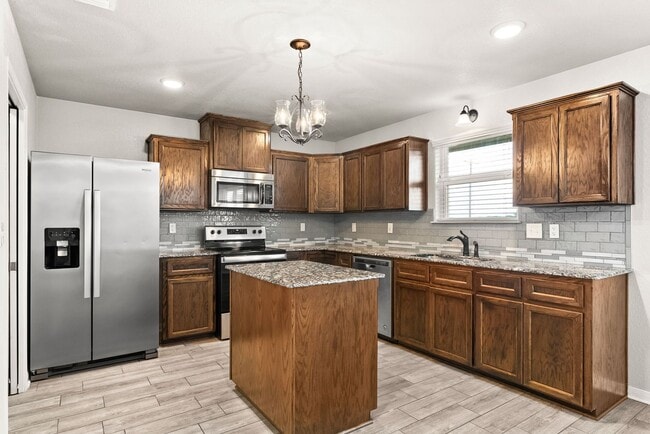 Photo - 6908 Catherine Dr