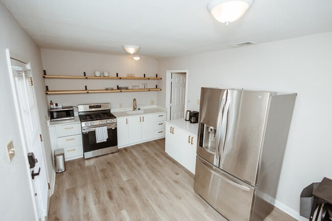 Photo - 3625 Maple Ave Unidad ID1352449P