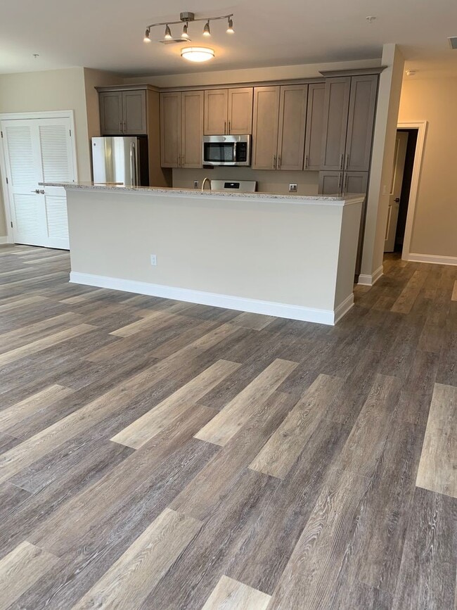 One Dutchess Luxury Waterfront 1, 2, & 3 B... Apartments Poughkeepsie