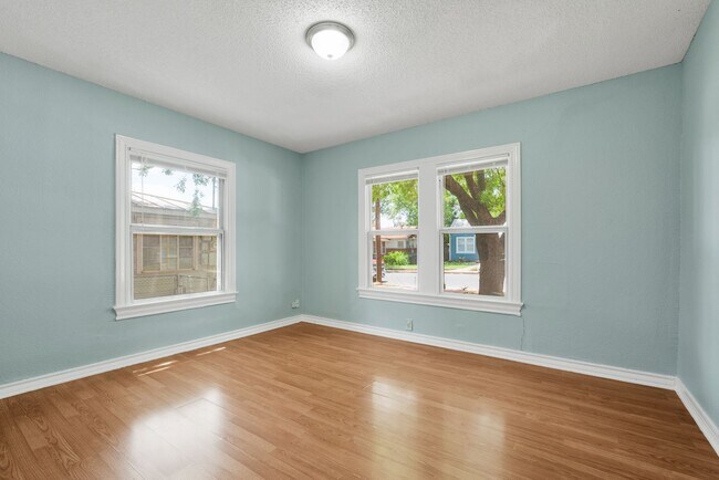 Photo - Cozy 2 Bedroom Home in Downtown San Antonio!