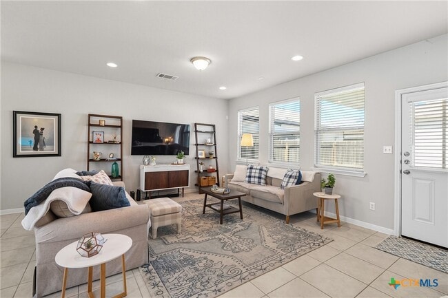Photo - 2104 Pecan Island Dr