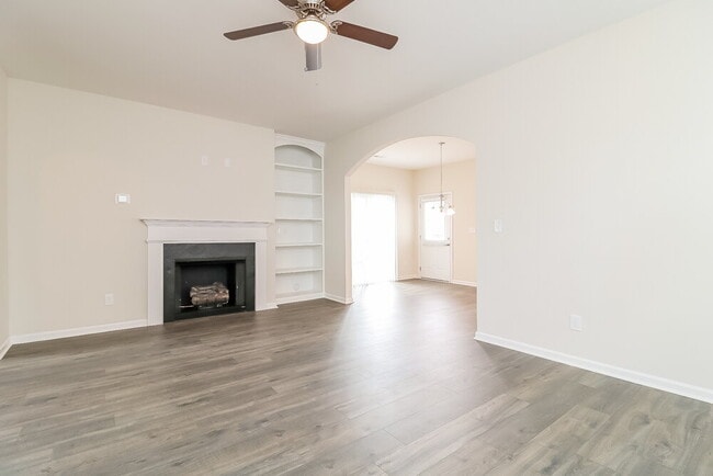 Photo - 72 Rosemary St