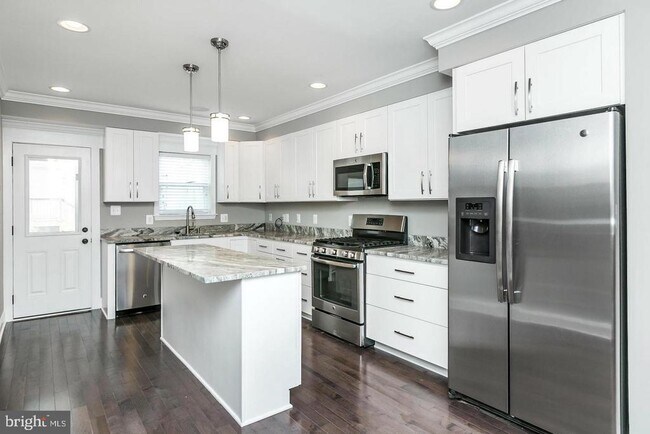 Photo - 1815 Westphal Pl