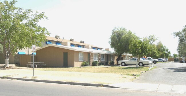 Photo - Welcome to Desert Green!