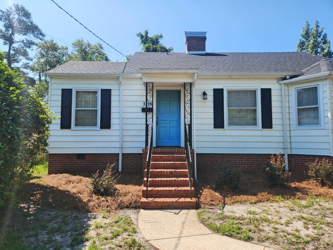 Building Photo - 3116 Camden Cir