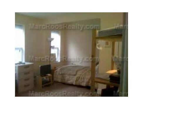 Photo - 867 Beacon St