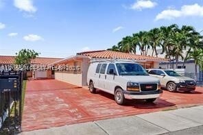 3074 SW 17th St Unidad rear
