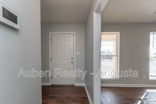 Photo - 3428 Monte Carlo Dr