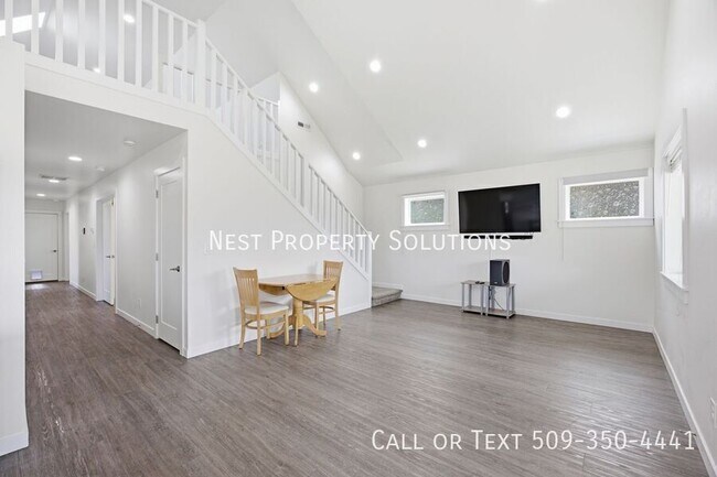 123 9th Ave