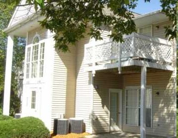 Photo - Eastwind Apartments