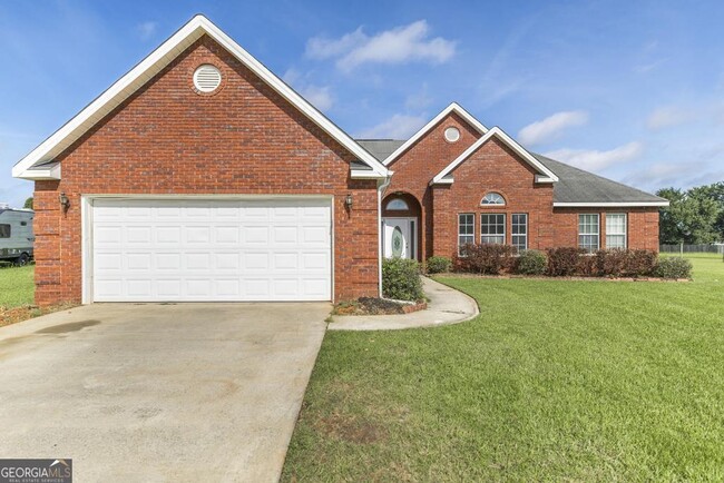 Photo - 105 Millstone Way