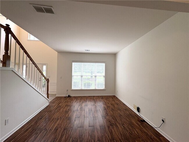195 Gaines Oak Way