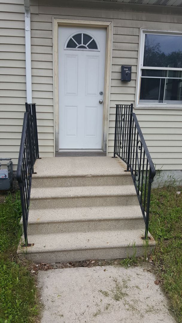 Photo - 1539 E Mason St Unit #2