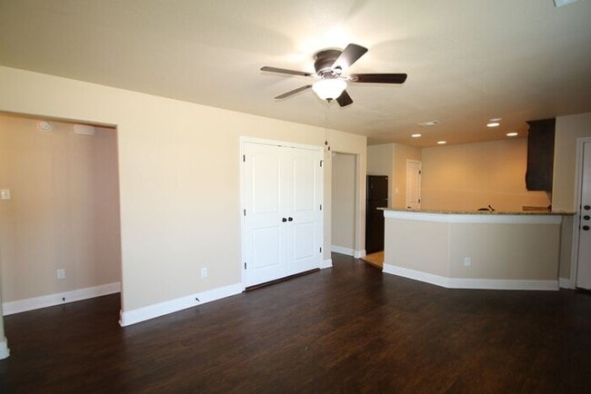 Photo - Move In Ready | 3BR/2BA Weatherford Town Home with Granite Countertops, Luxury Plank Floors & App...